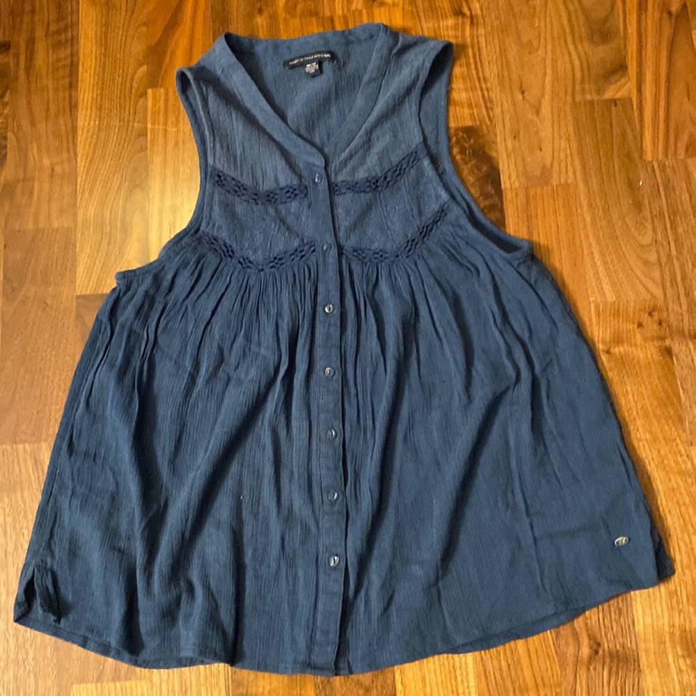 American eagle outfitters sleeves top